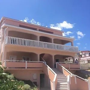 https://apartments-bolont.hotelinzadar.com