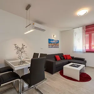 Apartman Jakov Trogir